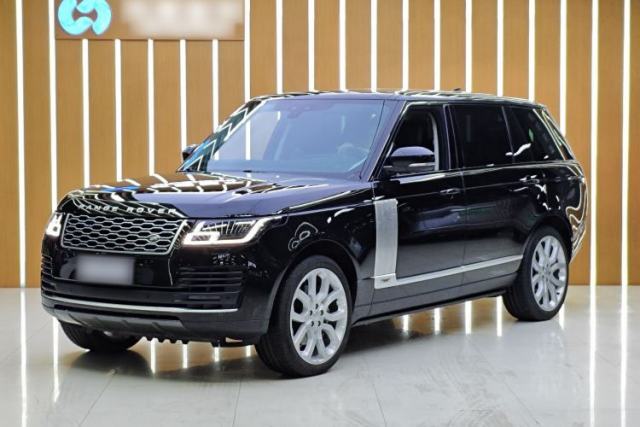 Used Land Rover Range 2022 3.0 L6 400 PS Classic Extended Version