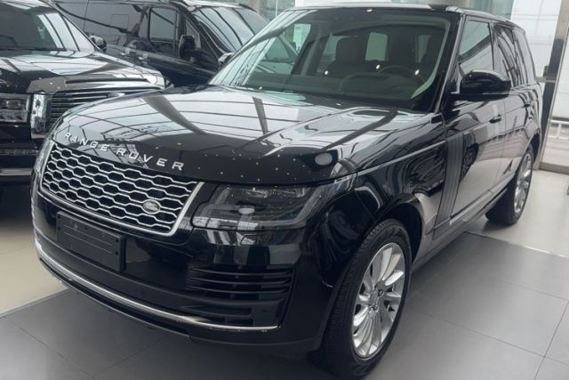 Used Land Rover Range 2022 3.0 L6 360 PS Legacy Edition