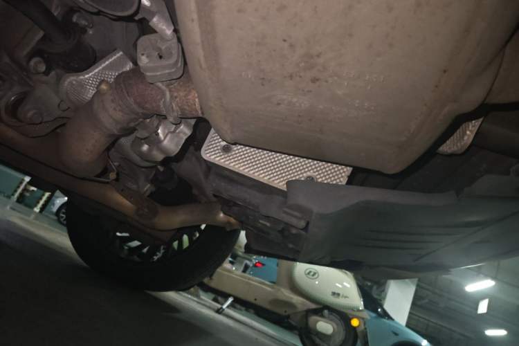 Used Land Rover Range 2022 3.0 L6 400 PS Classic Extended Version Chassis Rear