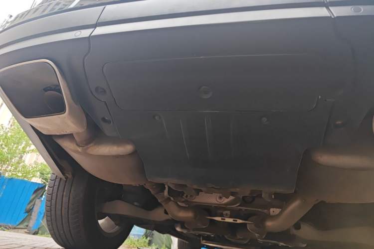Used Land Rover Range 2022 3.0 L6 360 PS Legacy Edition Chassis Rear