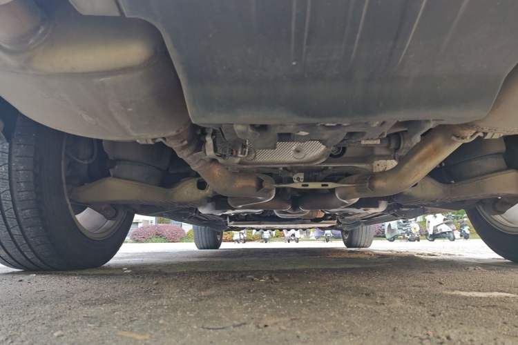 Used Land Rover Range 2022 3.0 L6 360 PS Legacy Edition Chassis Rear