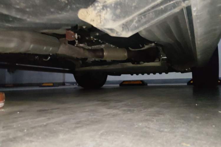 Used Land Rover Range 2022 3.0 L6 400 PS Classic Extended Version Chassis Rear Right