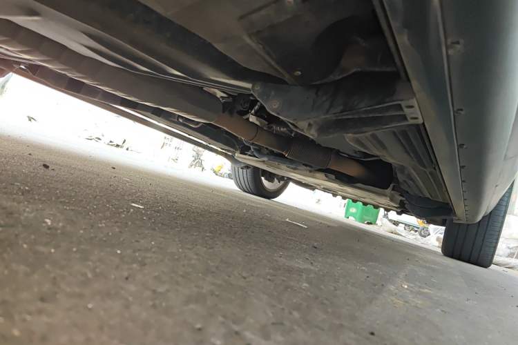 Used Land Rover Range 2022 3.0 L6 400 PS Classic Extended Version Chassis Rear Right