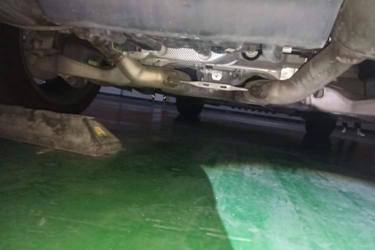 Used Land Rover Range 2022 3.0 L6 360 PS Grand Edition Chassis Rear