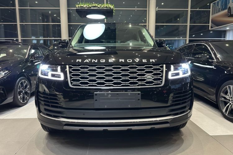 Used Land Rover Range 2022 3.0 L6 360 PS Legacy Edition Exterior 1