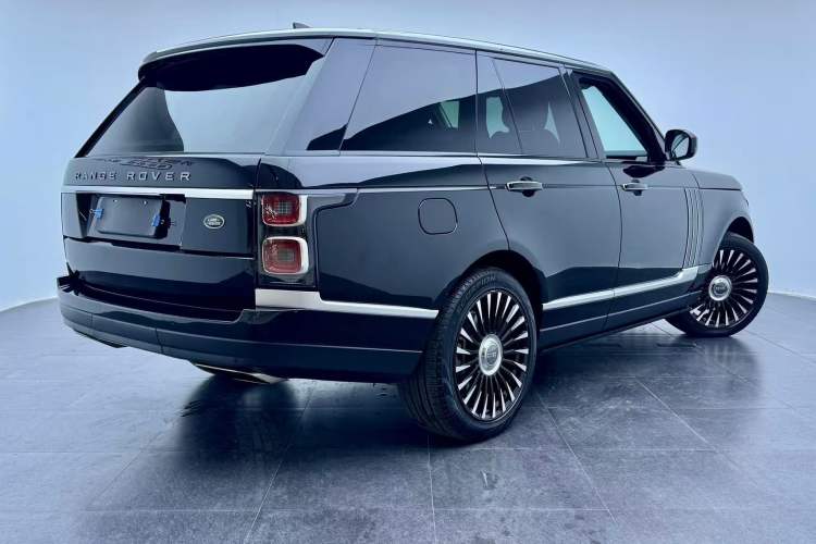 Used Land Rover Range 2022 3.0 L6 360 PS Grand Edition Exterior 6