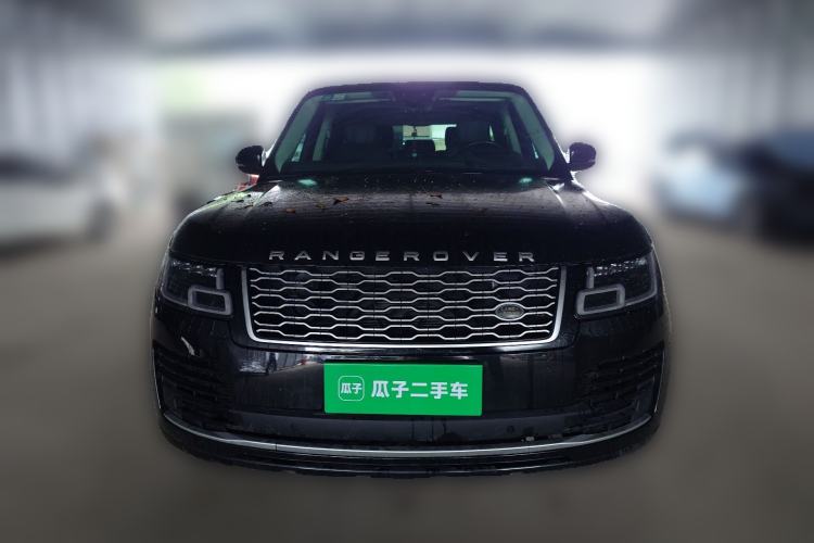 Used Land Rover Range 2022 3.0 L6 400 PS Classic Extended Version Front