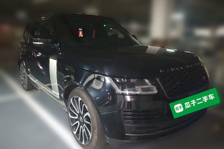 Used Land Rover Range 2022 3.0 L6 360 PS Grand Edition Front Right 45 Deg