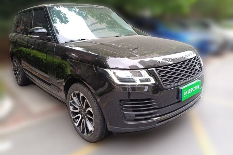Used Land Rover Range 2022 3.0 L6 360 PS Grand Edition Front Right 45 Deg
