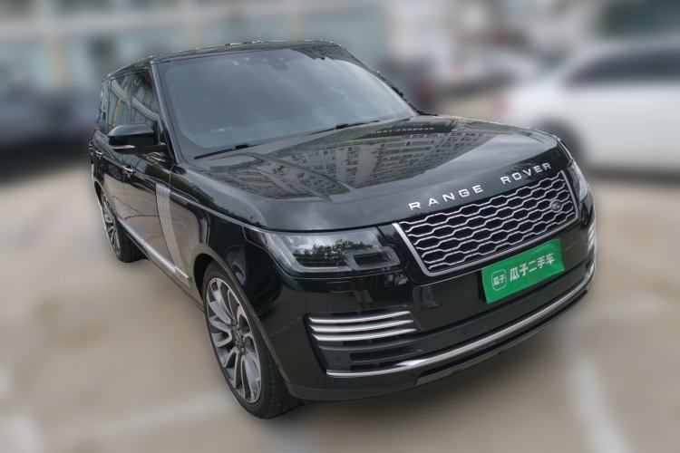 Used Land Rover Range 2022 3.0 L6 400 PS Prestige Extended Version Front Right 45 Deg
