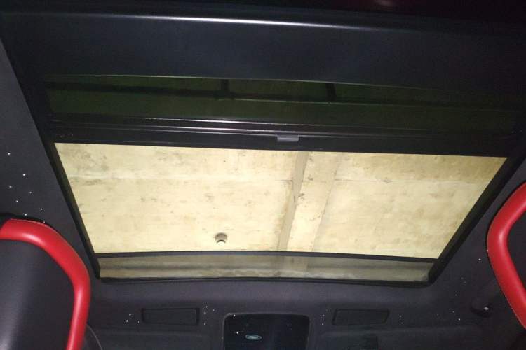 Used Land Rover Range 2022 3.0 L6 360 PS Grand Edition Headliner