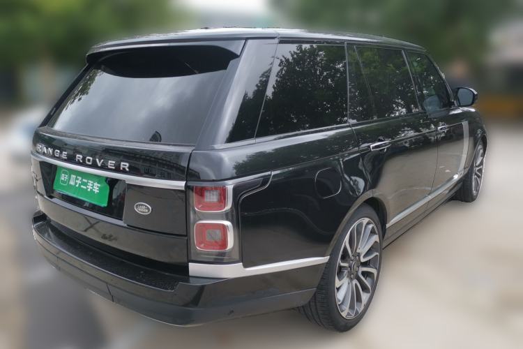 Used Land Rover Range 2022 3.0 L6 400 PS Prestige Extended Version Rear Right 45 Deg
