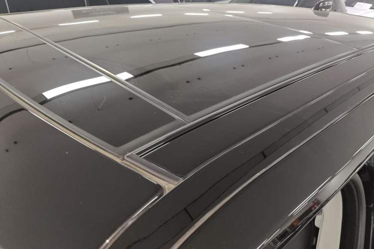 Used Land Rover Range 2022 3.0 L6 360 PS Legacy Edition Roof