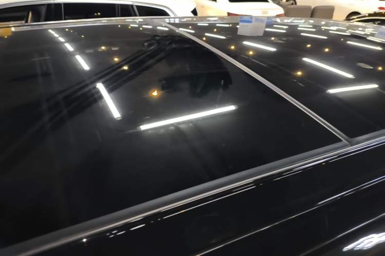 Used Land Rover Range 2022 3.0 L6 400 PS Classic Extended Version Roof