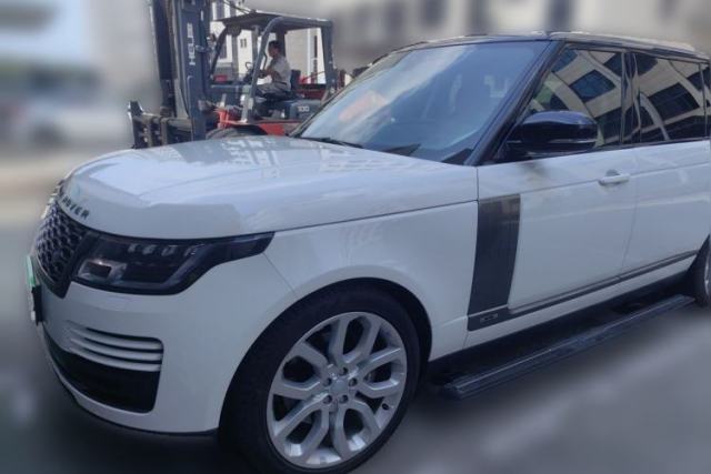 Used Land Rover Range 2022 3.0 L6 400 PS Classic Extended Version