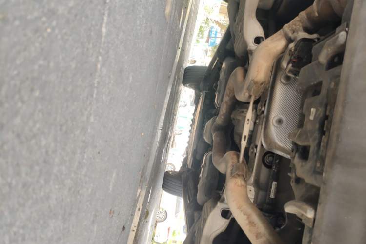 Used Land Rover Range 2022 3.0 L6 400 PS Classic Extended Version Chassis Rear