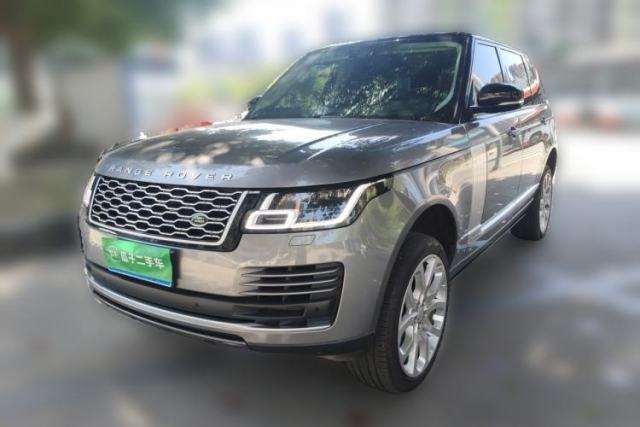 Used Land Rover Range 2022 3.0 L6 400 PS Classic Extended Version
