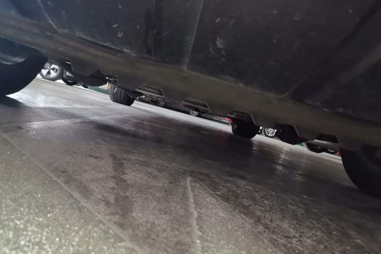 Used Land Rover Range 2022 3.0 L6 360 PS Legacy Edition Chassis Front
