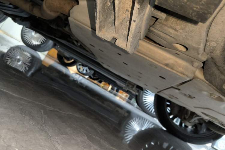 Used Land Rover Range 2022 3.0 L6 400 PS Prestige Extended Version Chassis Front Right