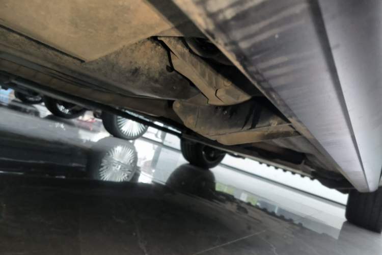 Used Land Rover Range 2022 3.0 L6 400 PS Prestige Extended Version Chassis Rear Right