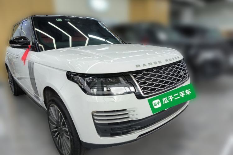 Used Land Rover Range 2022 3.0 L6 400 PS Prestige Extended Version Front Right 45 Deg