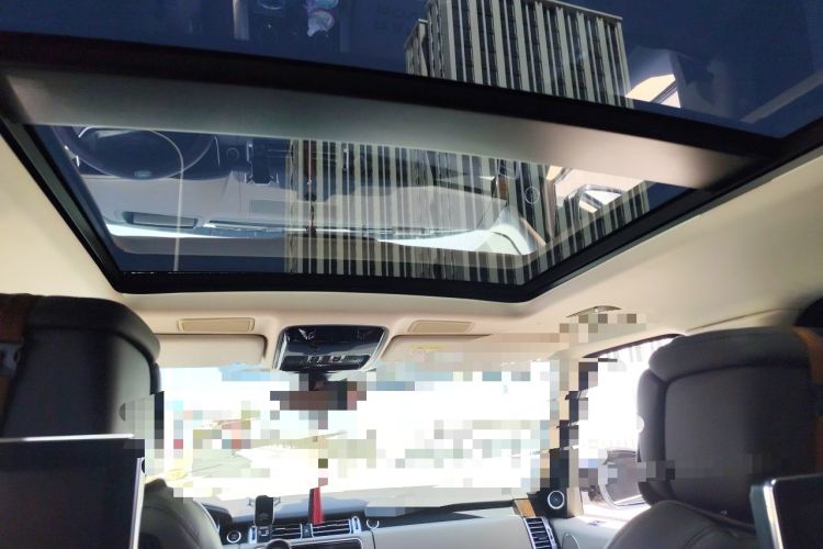 Used Land Rover Range 2022 3.0 L6 400 PS Classic Extended Version Headliner