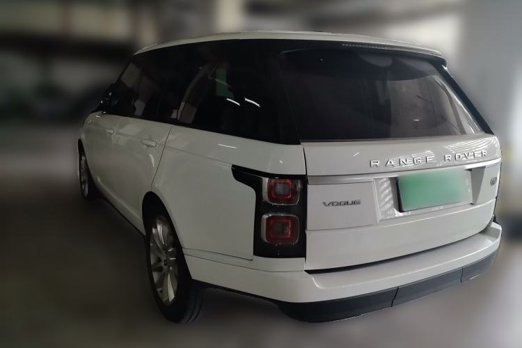 Used Land Rover Range 2022 3.0 L6 360 PS Legacy Edition Rear Left 45 Deg