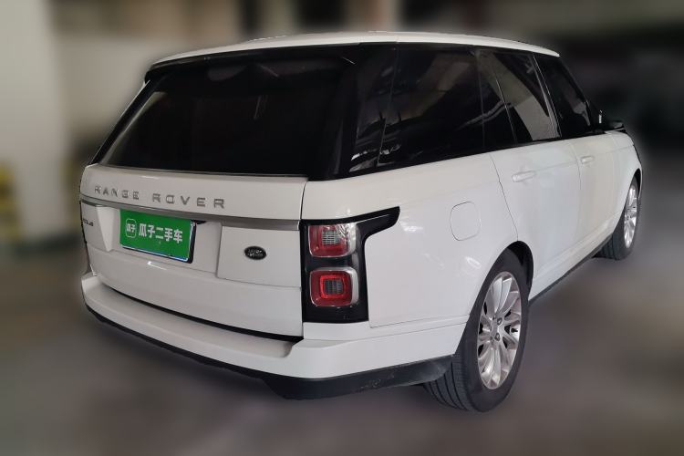 Used Land Rover Range 2022 3.0 L6 360 PS Legacy Edition Rear Right 45 Deg