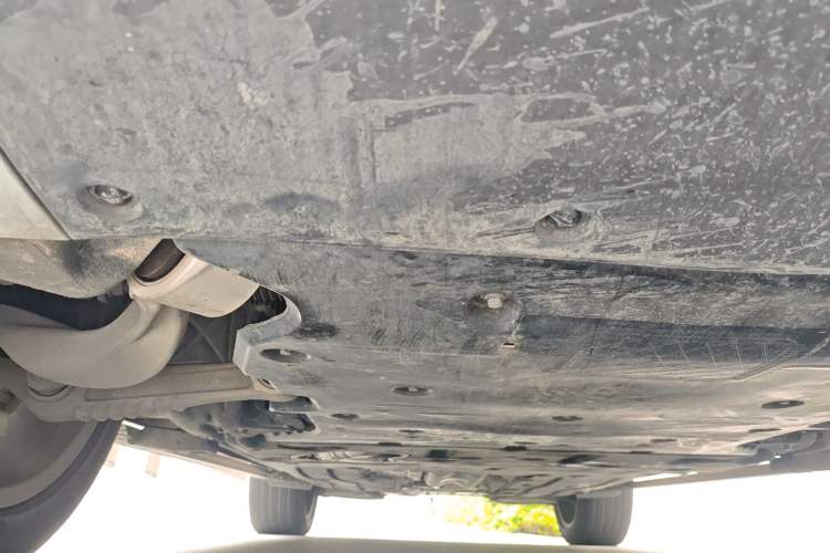 Used Land Rover Range 2023 3.0 L6 360 PS Grand Edition Chassis Front