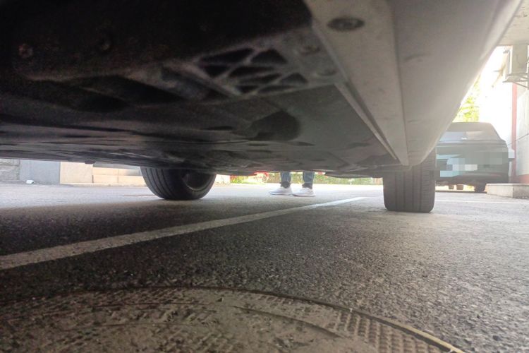 Used Land Rover Range  Chassis Front Left