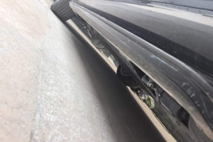 Used Land Rover Range 2023 3.0 L6 400 PS Prestige Seven-Seater Extended Version Chassis Rear Left