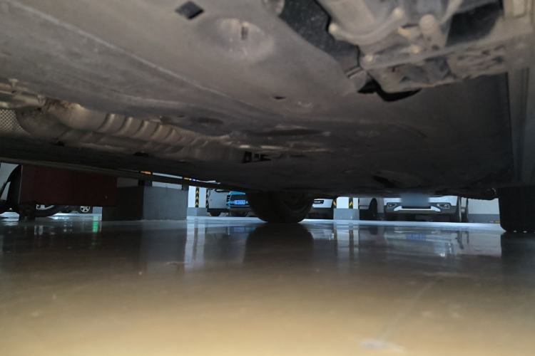 Used Land Rover Range 2023 3.0 L6 400 PS Flagship Extended Version Chassis Rear Right