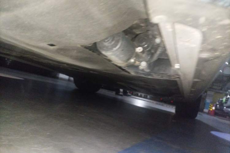 Used Land Rover Range 2023 3.0 L6 400 PS Prestige Seven-Seater Extended Version Chassis Rear Right