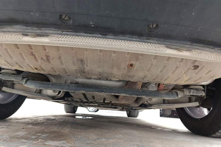 Used Land Rover Range 2023 3.0 L6 400 PS Extended Long-Wheelbase Version Chassis Rear