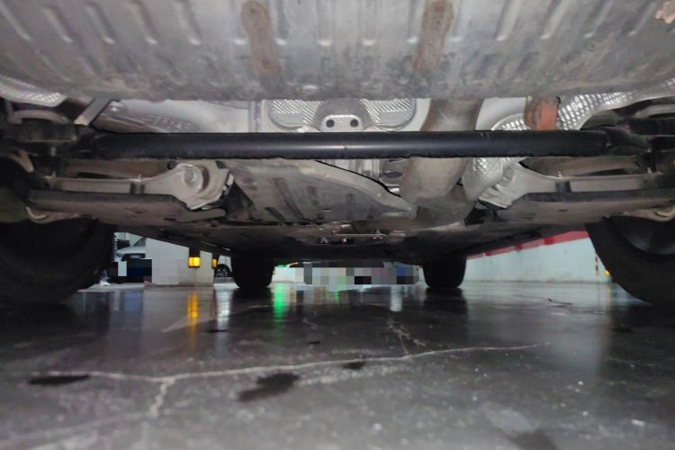 Used Land Rover Range 2023 3.0 L6 400 PS Prestige Seven-Seater Extended Version Chassis Rear