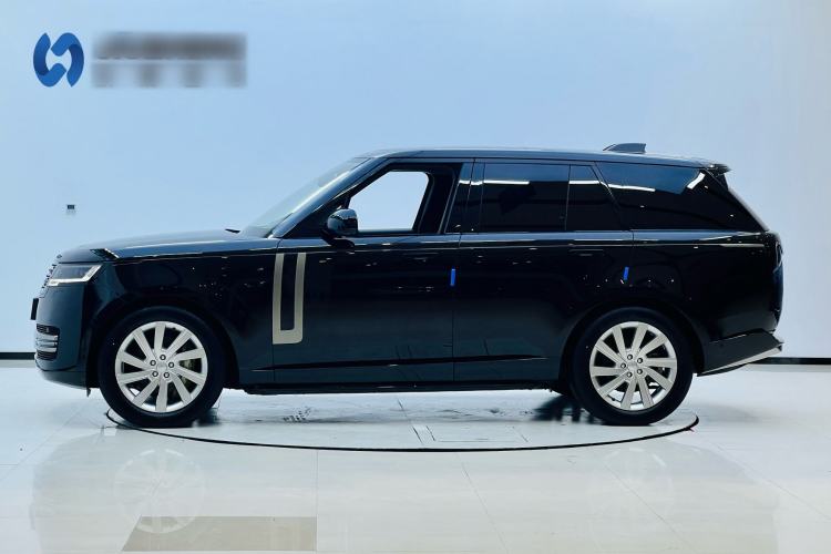 Used Land Rover Range 2023 3.0 L6 360 PS Grand Edition Exterior 2
