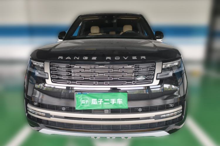 Used Land Rover Range 2023 3.0 L6 360 PS Grand Edition Front