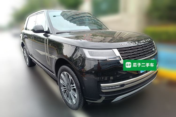 Used Land Rover Range 2023 3.0 L6 400 PS Prestige Seven-Seater Extended Version Front Right 45 Deg