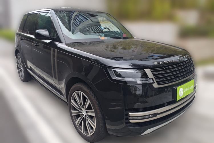 Used Land Rover Range 2023 3.0 L6 360 PS Grand Edition Front Right 45 Deg