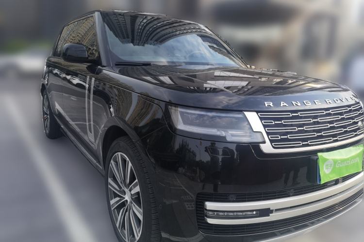 Used Land Rover Range 2023 3.0 L6 400 PS Flagship Extended Version Front Right 45 Deg