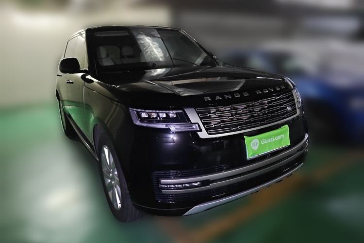 Used Land Rover Range 2023 3.0 L6 400 PS Prestige Seven-Seater Extended Version Front Right 45 Deg