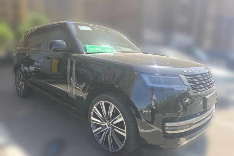 Used Land Rover Range 2023 3.0 L6 400 PS Prestige Seven-Seater Extended Version Front Right 45 Deg