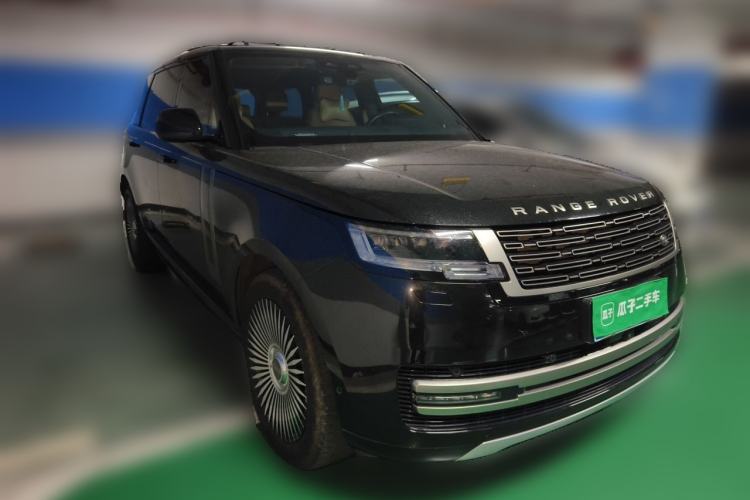 Used Land Rover Range 2023 3.0 L6 400 PS Prestige Seven-Seater Extended Version Front Right 45 Deg
