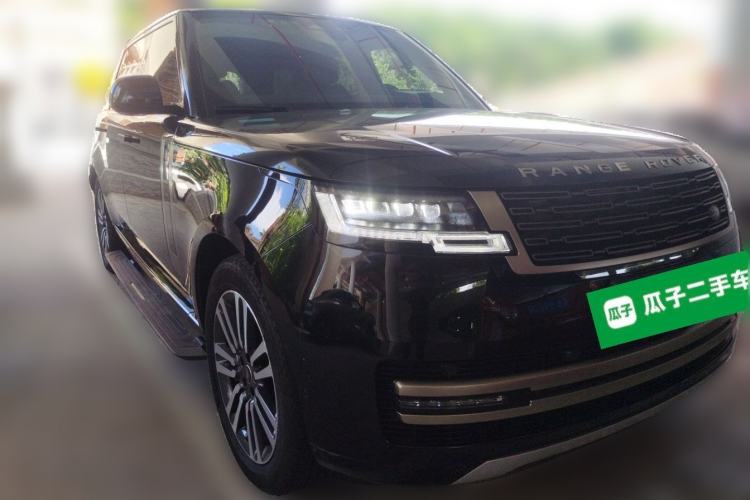 Used Land Rover Range 2023 Revised Version 3.0 L6 400 PS Extended Luxury Edition Front Right 45 Deg