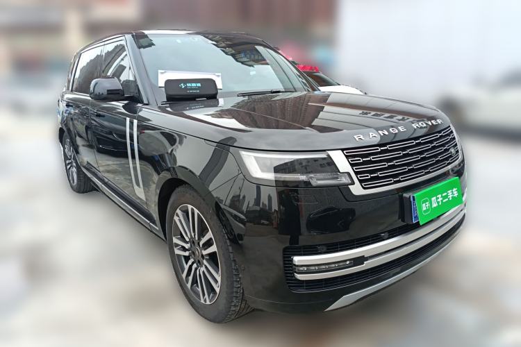 Used Land Rover Range 2023 3.0 L6 400 PS Extended Long-Wheelbase Version Front Right 45 Deg