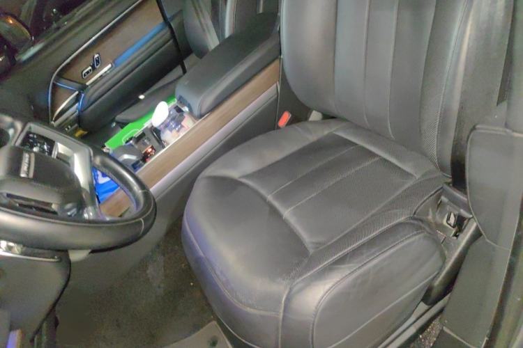 Used Land Rover Range 2023 Revised Version 3.0 L6 400 PS Extended Luxury Edition Left Front Seat