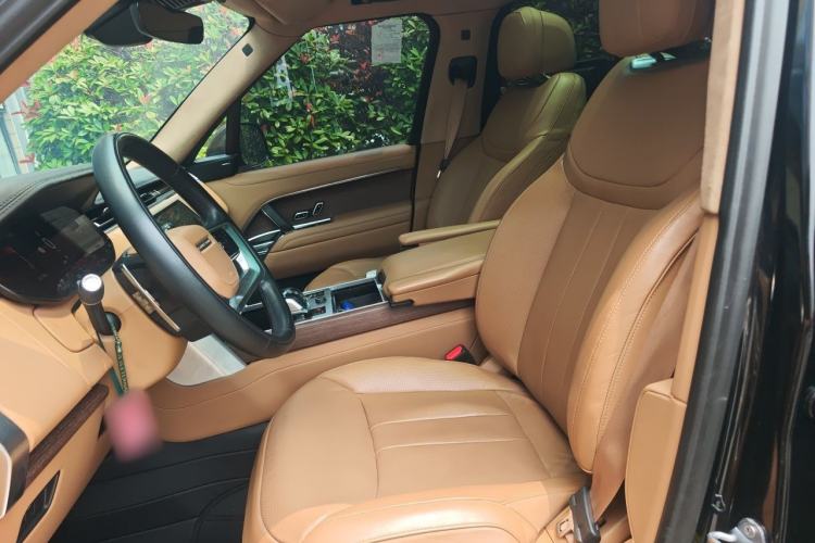 Used Land Rover Range 2023 Revised Version 3.0 L6 400 PS Extended Luxury Edition Left Front Seat