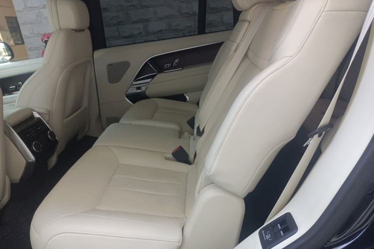 Used Land Rover Range  Left Rear Seat