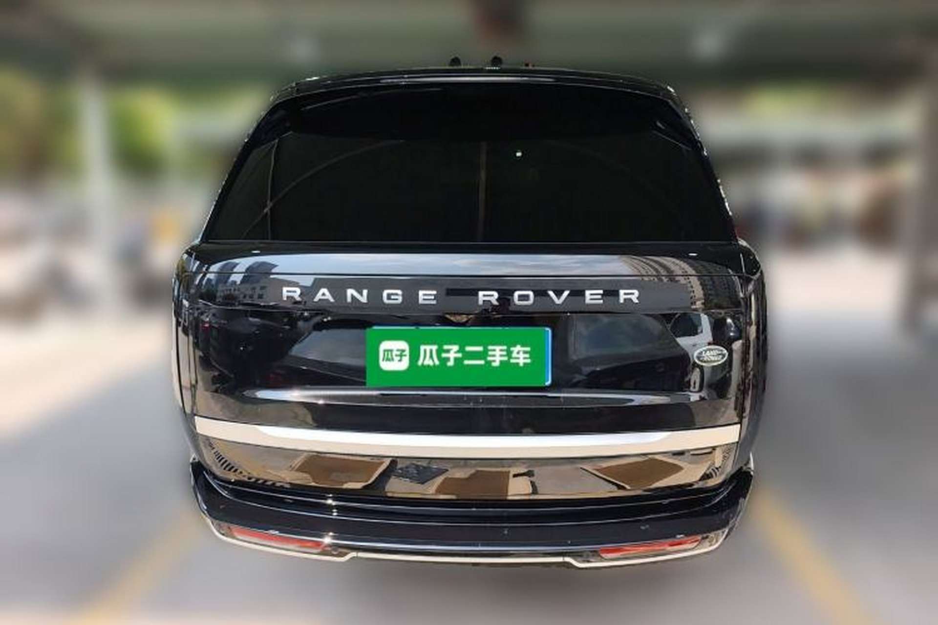 Used Land Rover Range 2023 3.0 L6 400 PS Extended Long-Wheelbase Version Rear