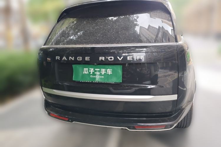 Used Land Rover Range 2023 3.0 L6 400 PS Extended Long-Wheelbase Version Rear